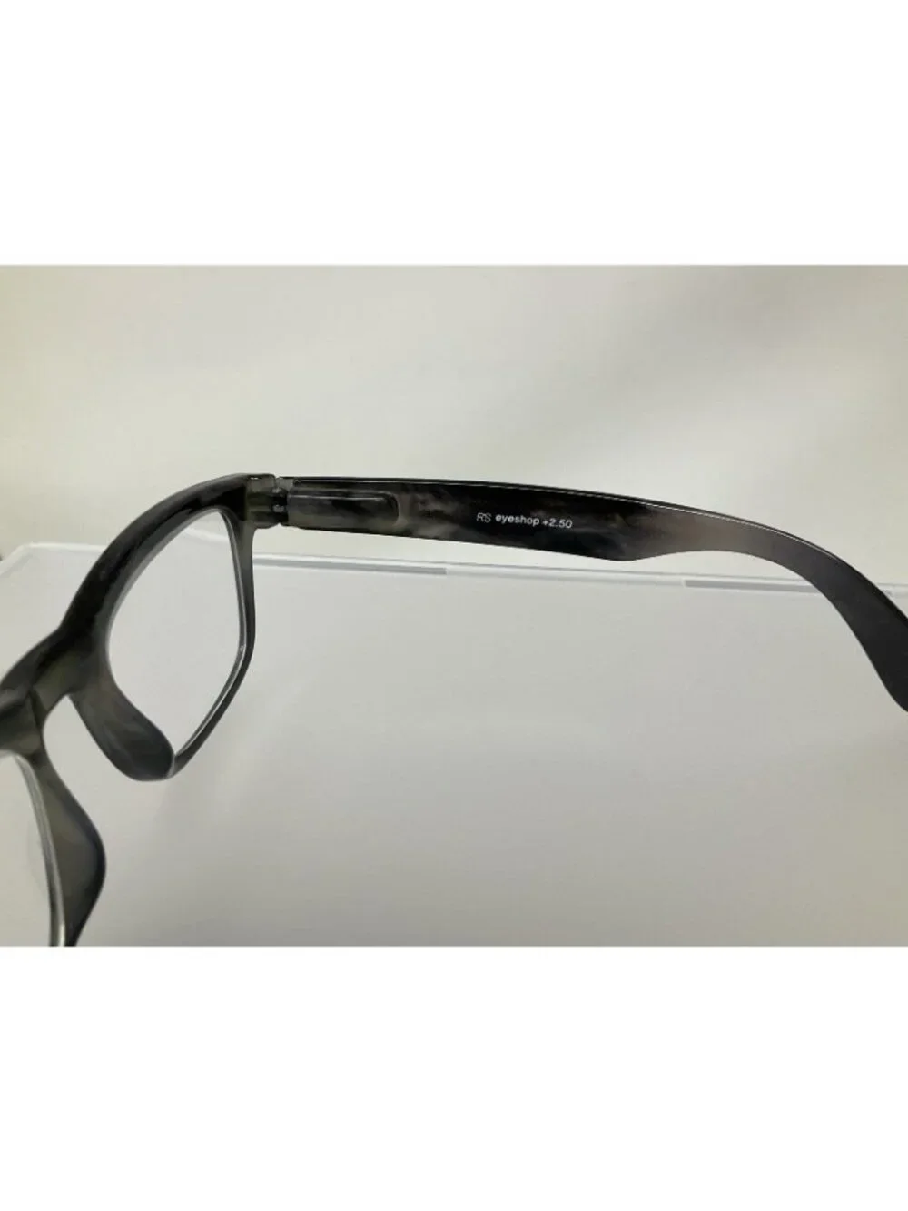 Ryan Simkhai Eyeshop Reading Glasses Strength + 2.50